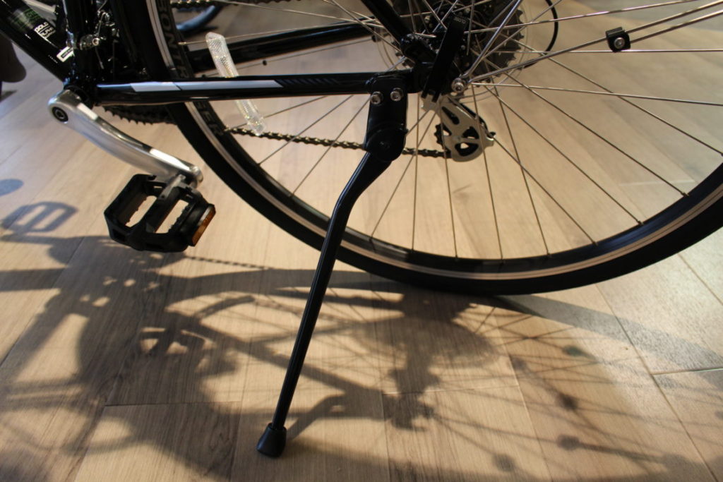 トレッククロスバイクfxにスタンド 泥除け付けられます トリップサイクル 横須賀 金沢区 逗子 葉山の自転車店